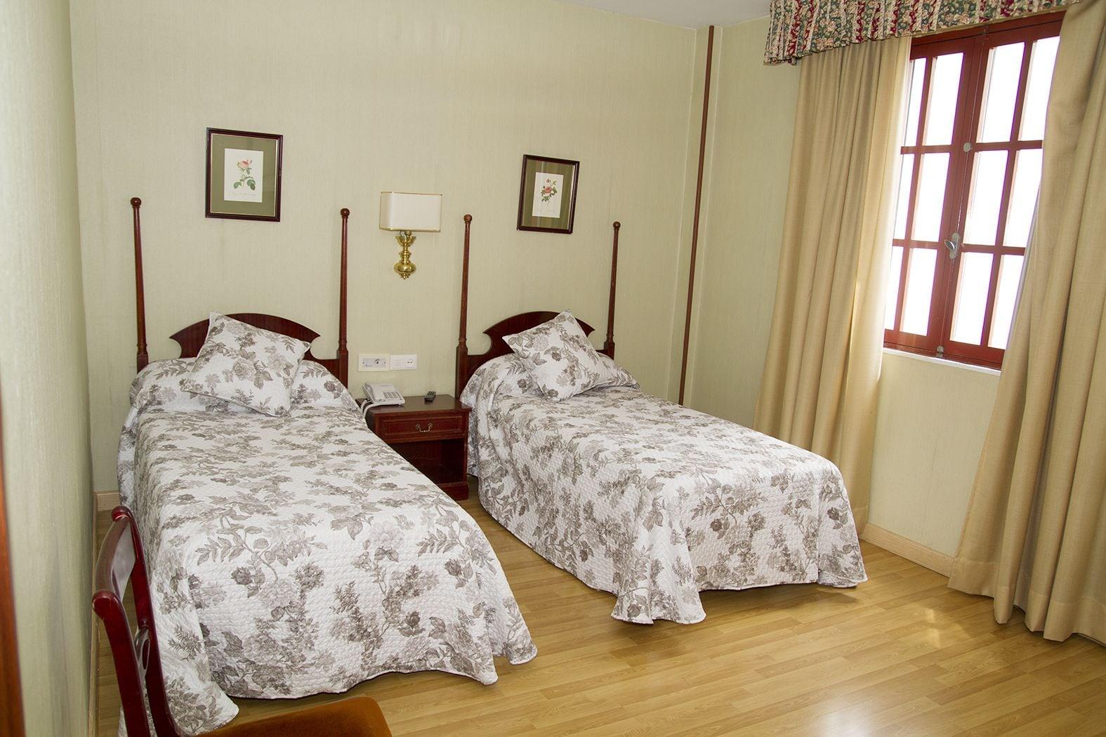 Hotel Sierra De Aracena Exteriör bild