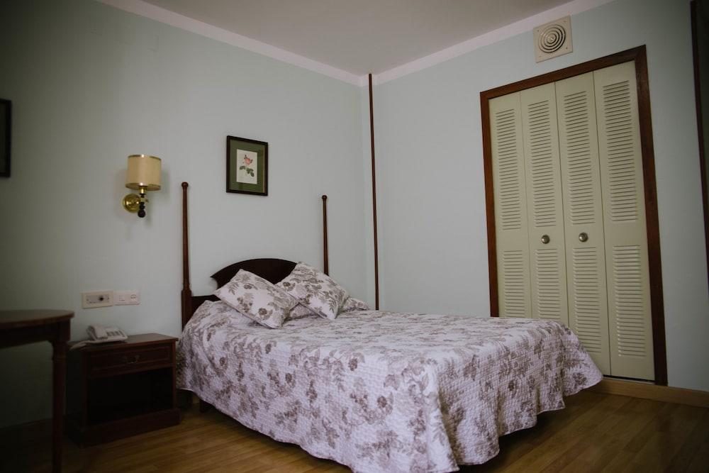 Hotel Sierra De Aracena Exteriör bild