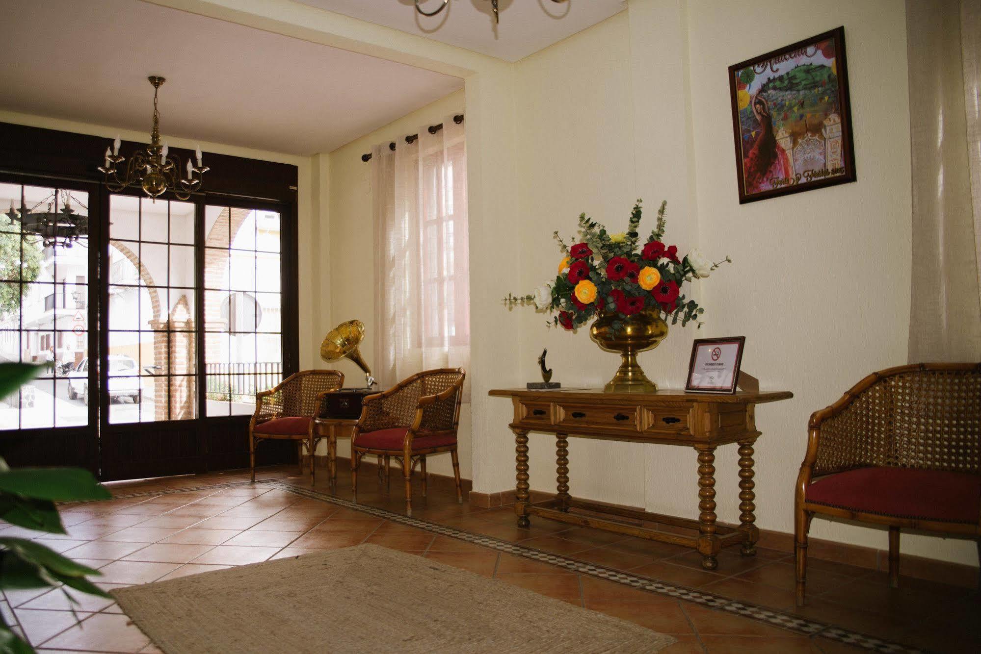 Hotel Sierra De Aracena Exteriör bild