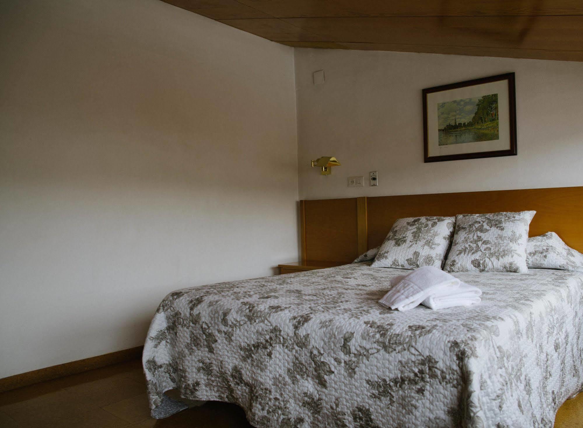 Hotel Sierra De Aracena Exteriör bild